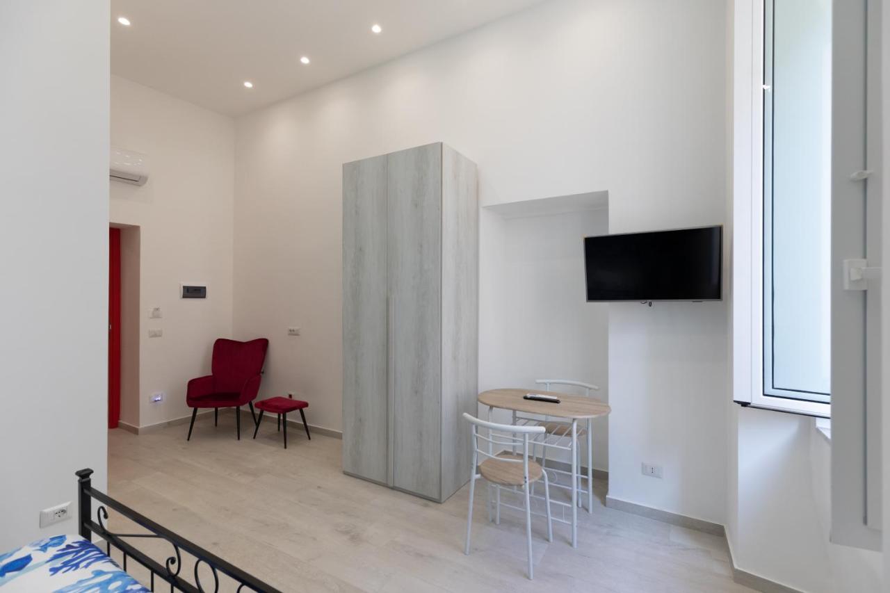 My Brilliant Home With Jacuzzi 2 Steps From St Toledo Nápoles Exterior foto