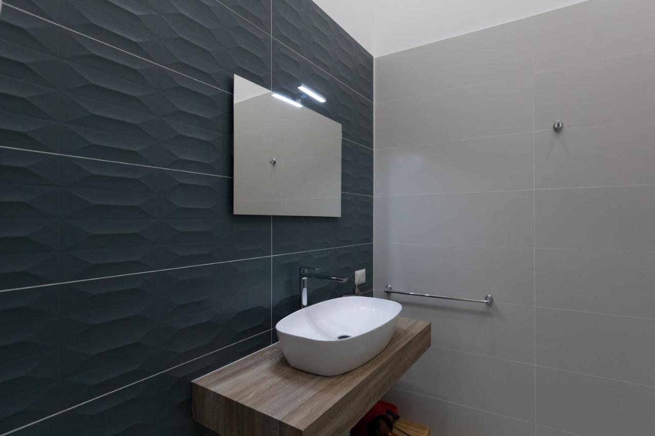 My Brilliant Home With Jacuzzi 2 Steps From St Toledo Nápoles Exterior foto