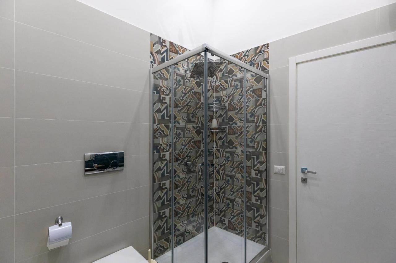 My Brilliant Home With Jacuzzi 2 Steps From St Toledo Nápoles Exterior foto