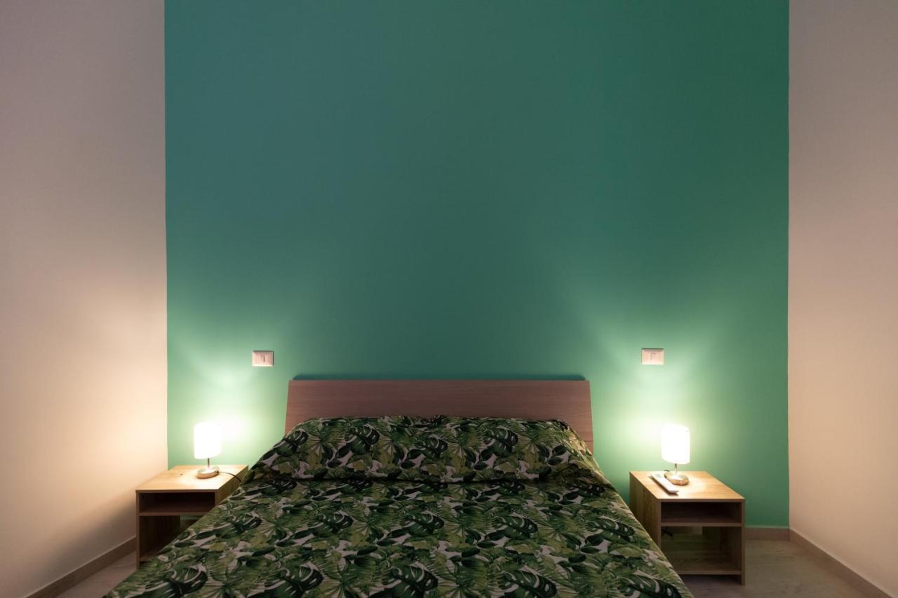 My Brilliant Home With Jacuzzi 2 Steps From St Toledo Nápoles Exterior foto