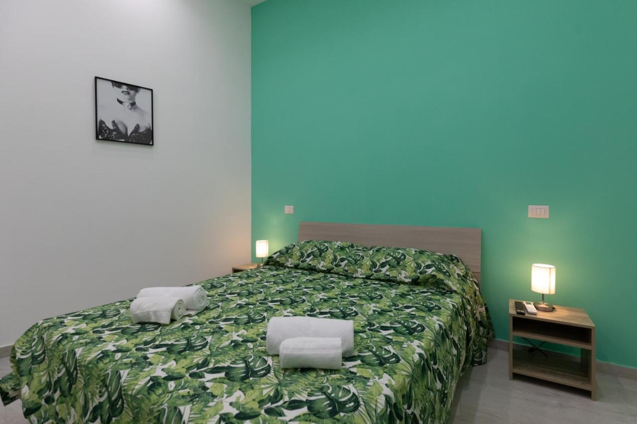 My Brilliant Home With Jacuzzi 2 Steps From St Toledo Nápoles Exterior foto